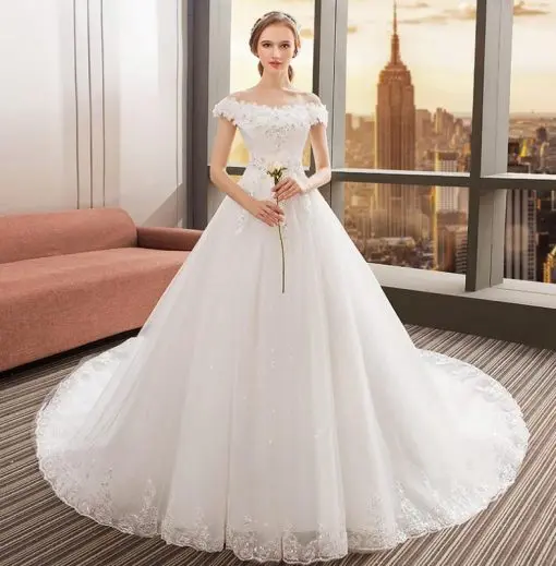 Lisa Bridal - Cho thuê váy cưới cao cấp