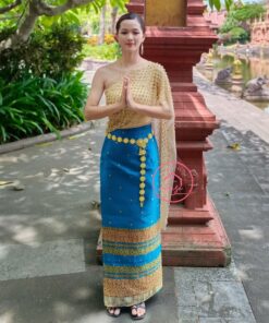 Trang Phục Thái Lan Xanh Hoa Văn Khăn Vàng